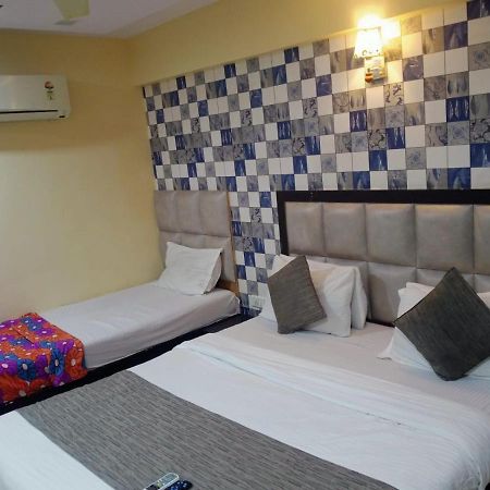 Hotel Dream Inn Ahmedabad Exterior foto